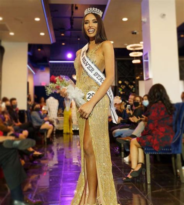 Kataluna Enriquez